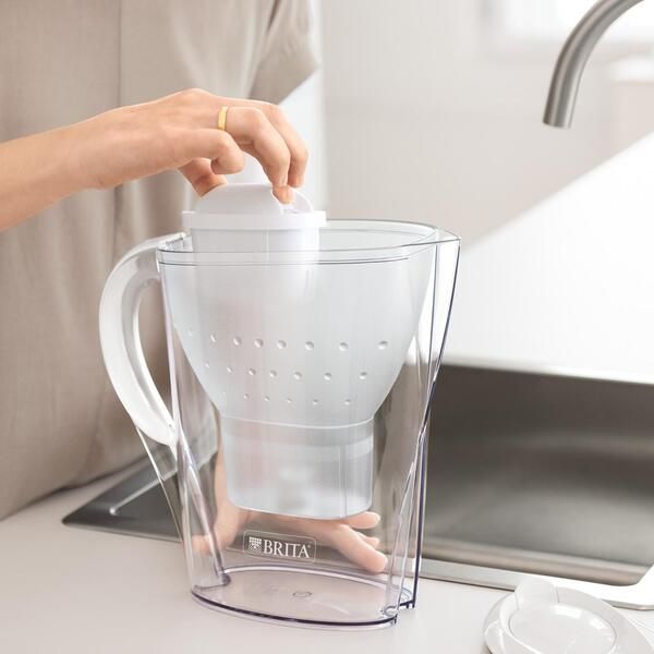 Фильтр-кувшин Brita Marella XL Memo + 3 картриджа 3.5 л (2 л очищенной воды) белый Brita Marella XL White +3 фото